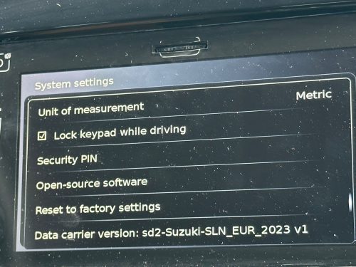 Recenzja zdjęć karty SD Suzuki 39921-54PA8 Europa 2023