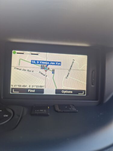 Renault 8201756571 Carminat TomTom Non Live 11.45 Sat Nav SD Card Europe 2025 photo review